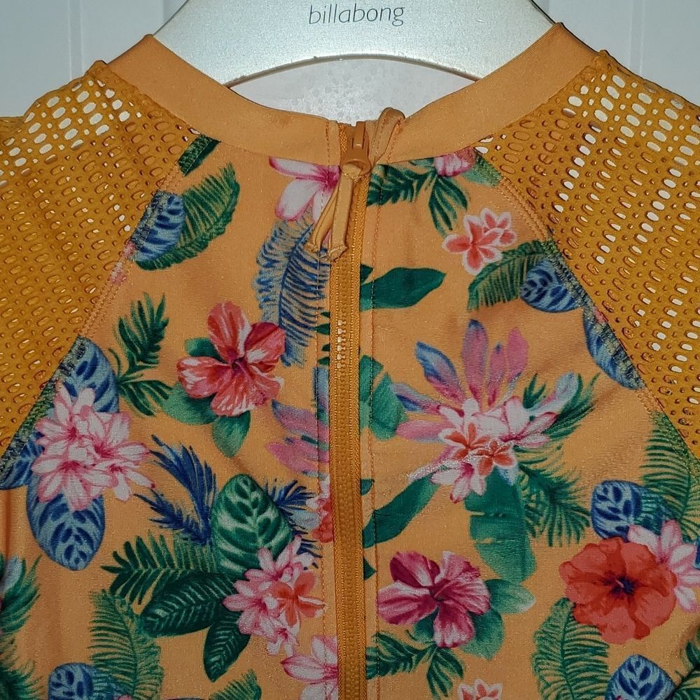 Floral One Poece Rash Guard XL 14/16 - Picture 5 of 8